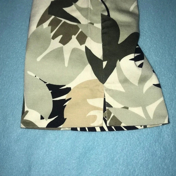 Hilliard & Hanson crop pants stretchy jungle print size 8 - Picture 3 of 5